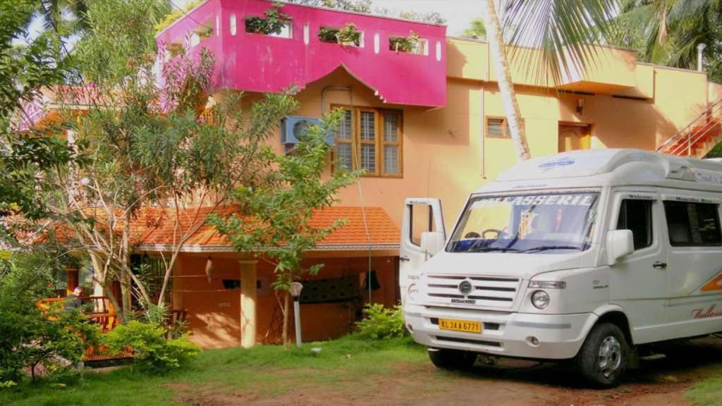 Ganesh House Ayurveda Homestay Kovalam Kültér fotó